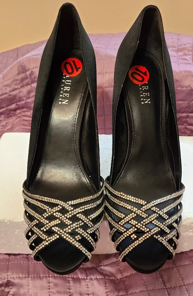 Ralph Lauren Balina black satin pumps 10B - Picture 7 of 8